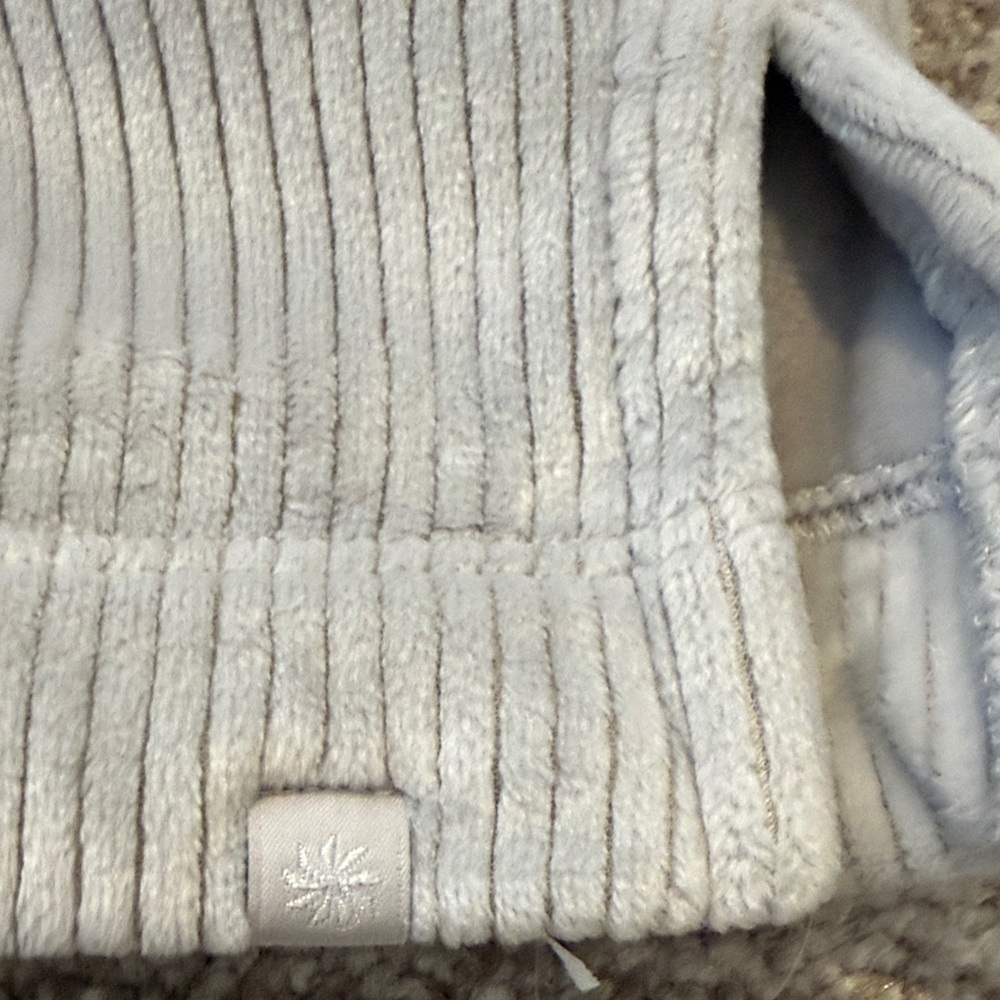 Athleta cropped hoodie and matching wide leg pants in velour - Picture 7 of 7
